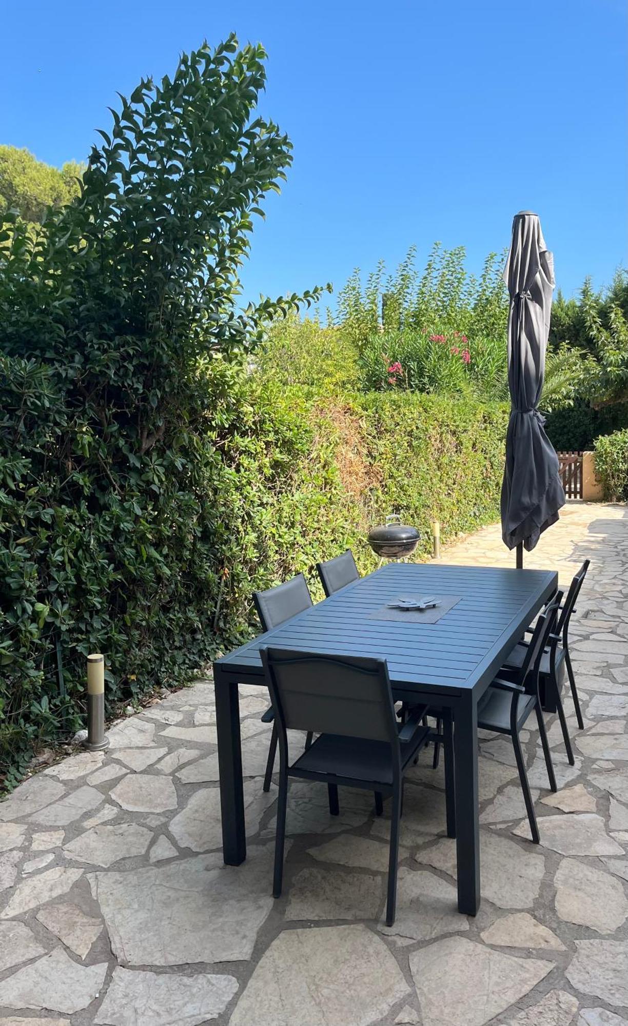 Calme Et Confort En Rez-De-Jardin La Londe-les-Maures Luaran gambar